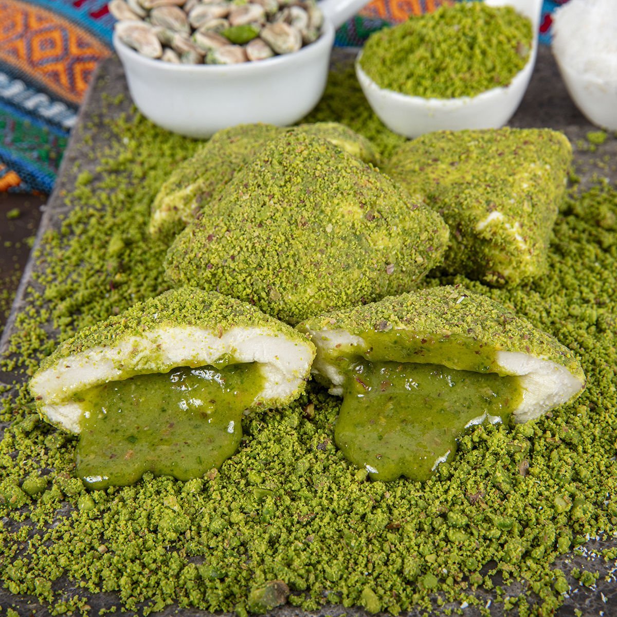 Antep Fıstık Ezmeli Bohça
