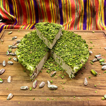 Bol Fıstıklı Helva